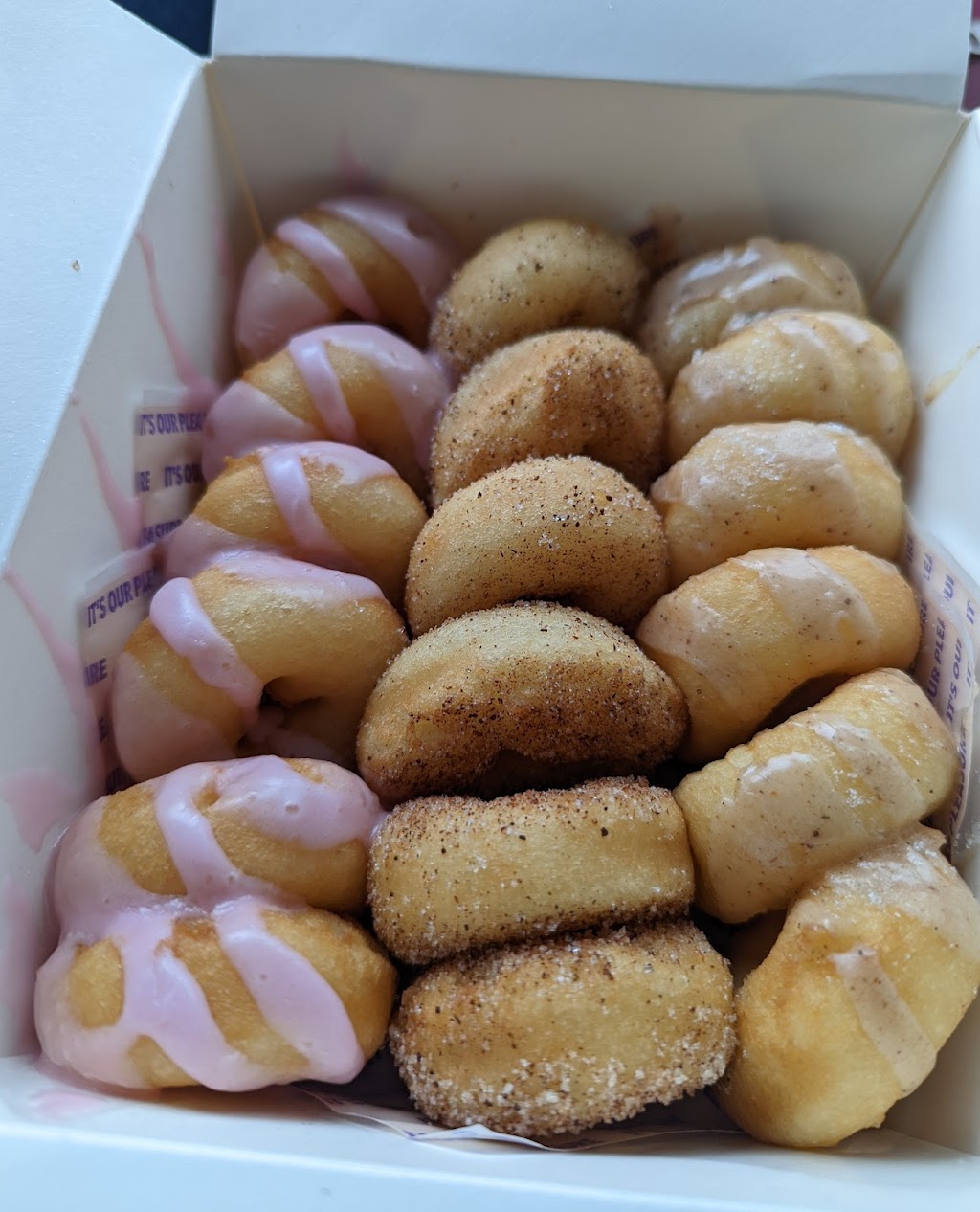 Cops Coffee & Doughnuts | 3011 Dufferin St, North York, ON M6B 3T4, Canada | Phone: (416) 551-9195