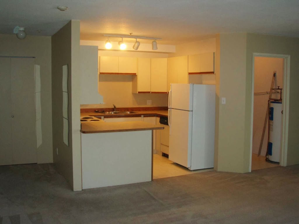 Brentwood Apartments | 19220 119 Ave, Pitt Meadows, BC V3Y 2J9, Canada | Phone: (604) 465-9823