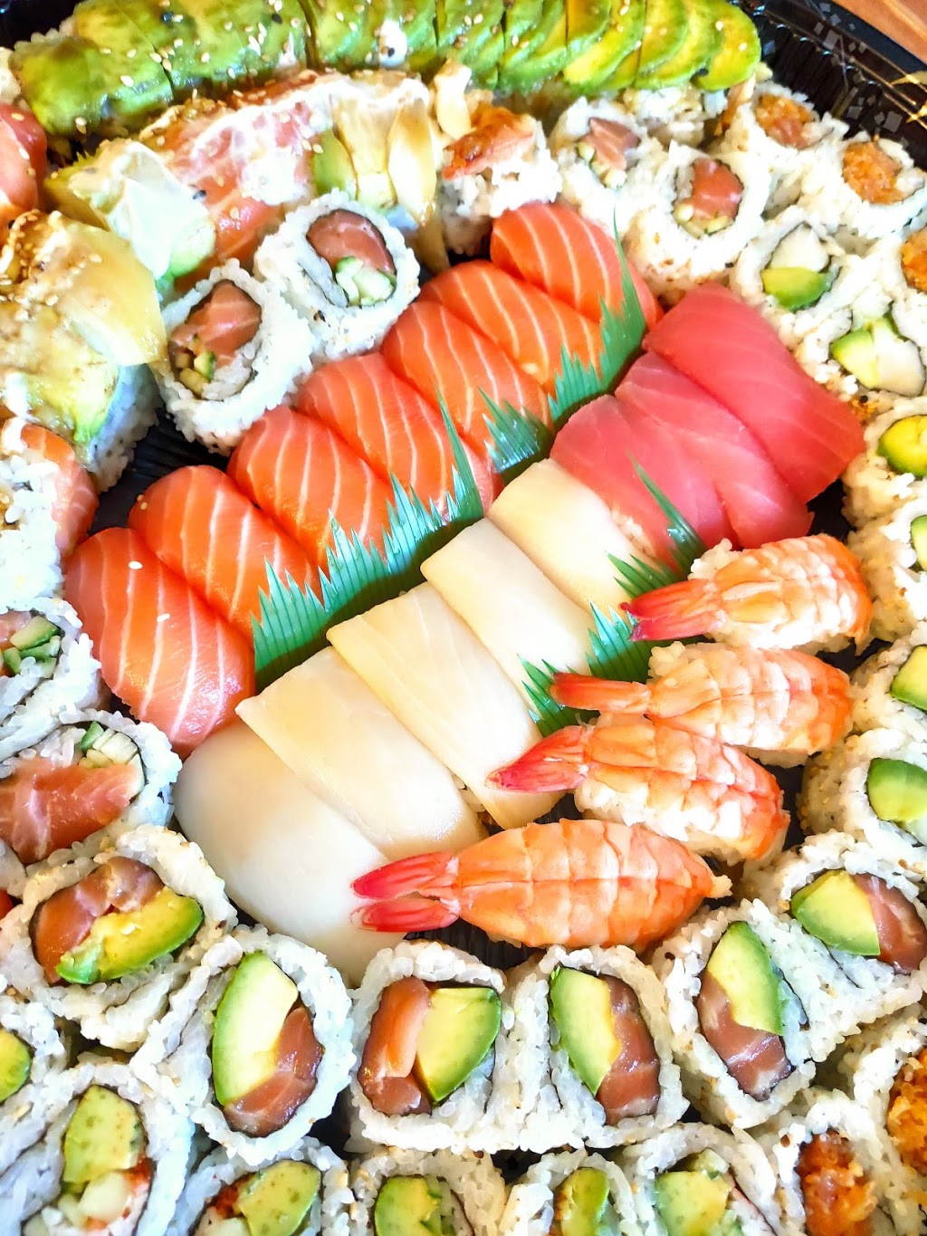 Sakura Sushi Japanese Restaurant | 1550 Kingston Rd #3, Pickering, ON L1V 1X6, Canada | Phone: (905) 420-9071