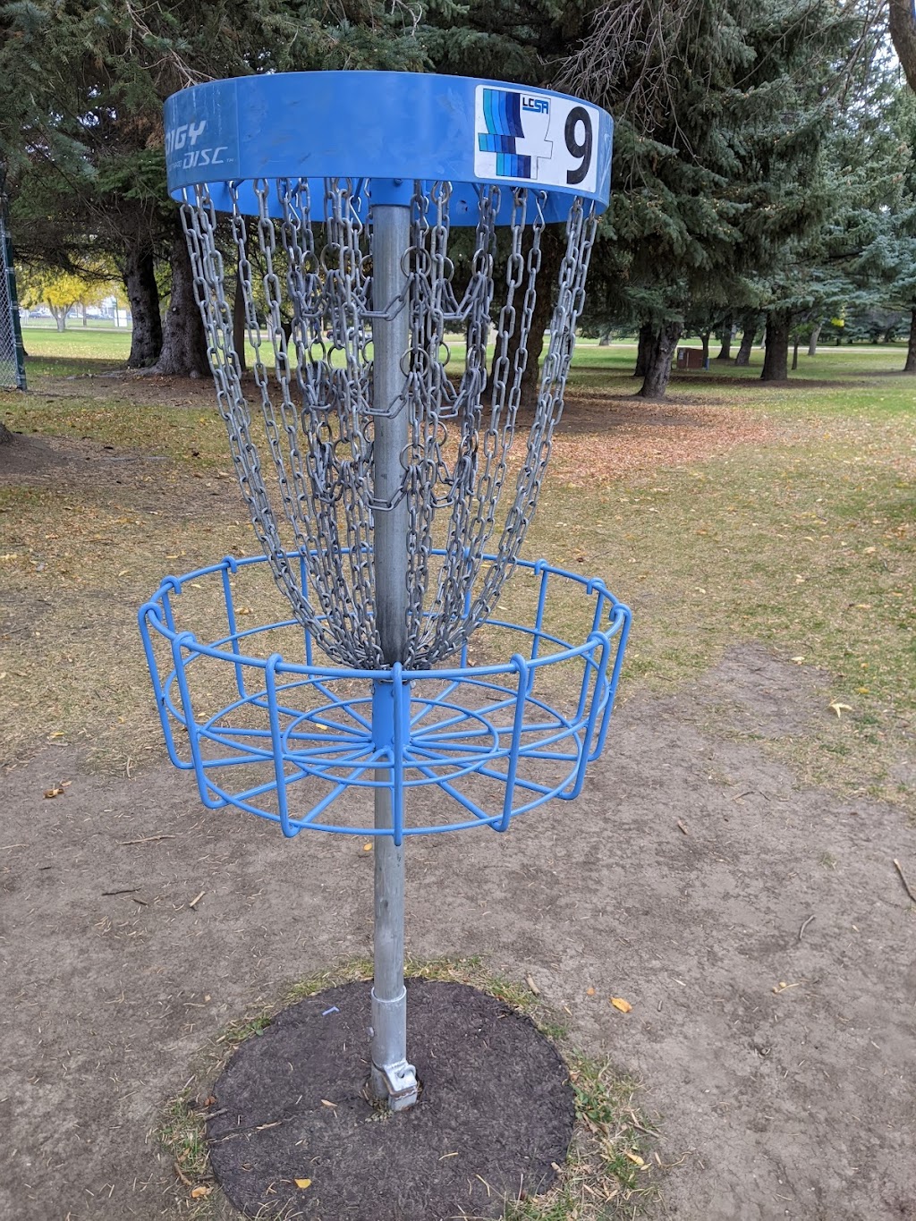 LCSA Campus Disc Golf Course | 30 Ave S, Lethbridge, AB T1K, Canada | Phone: (403) 320-3373