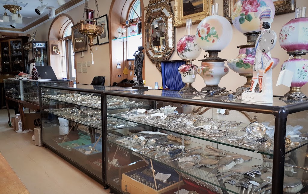 Glen Manor Galleries | 2205 Line 34, Shakespeare, ON N0B 2P0, Canada | Phone: (519) 625-8921