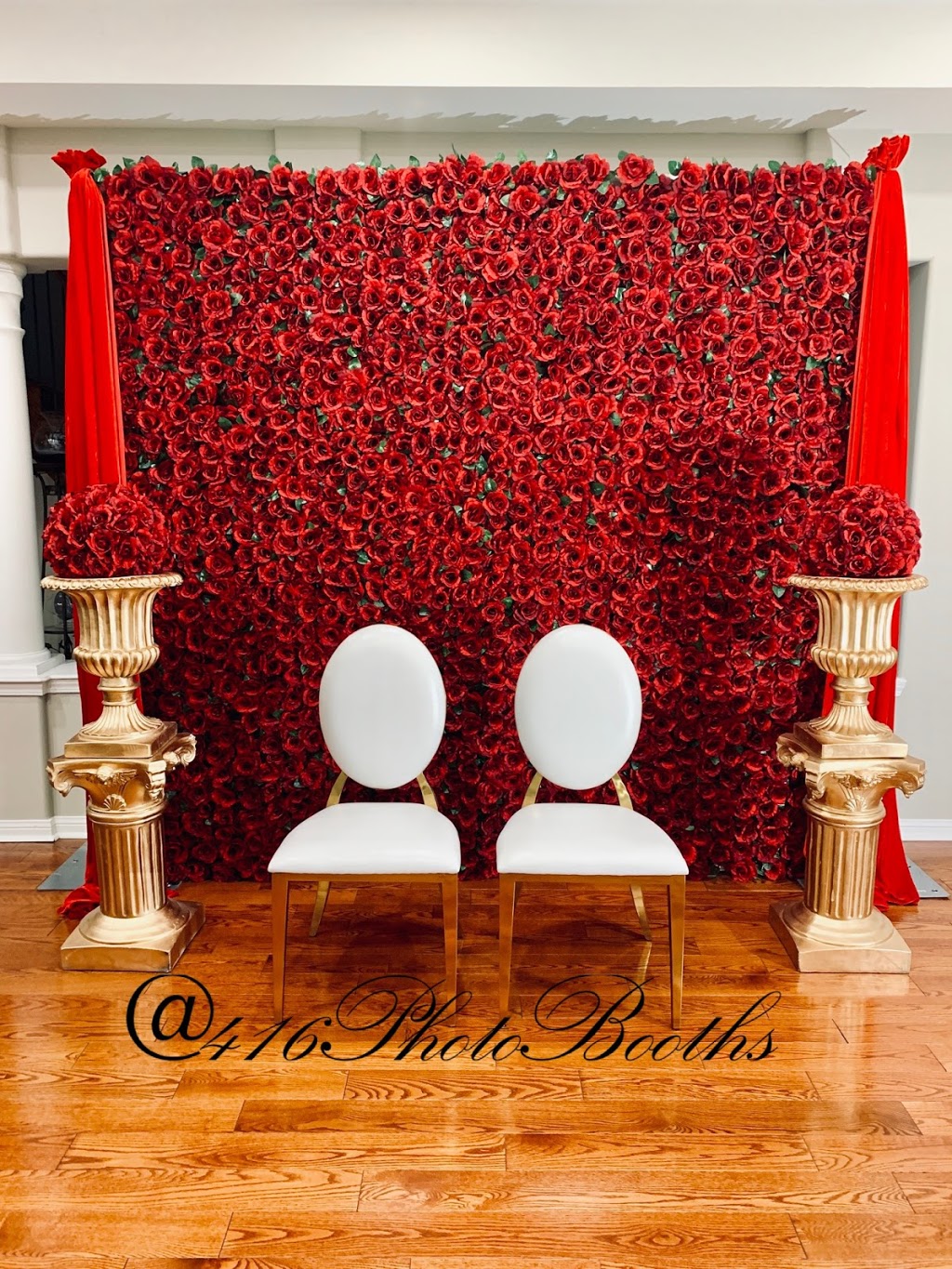 416PhotoBooths | 26 Pecan Dr, Brampton, ON L6P 2J7, Canada | Phone: (905) 783-5848