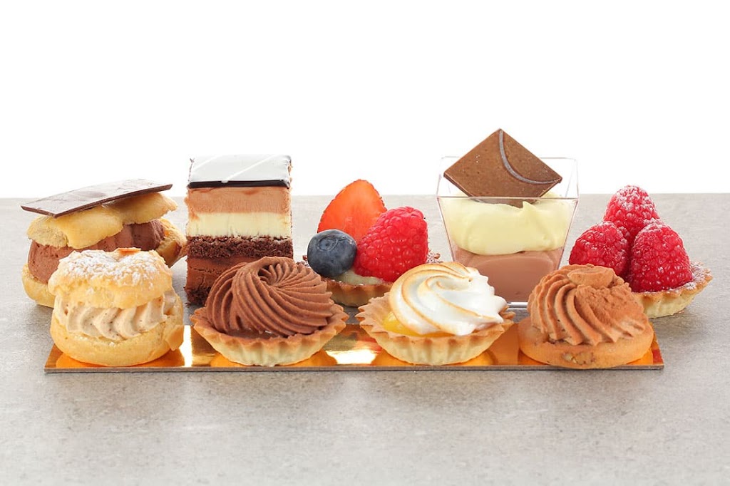 chefsambou | 3100 Blvd. de la Concorde E, Laval, QC H7E 2B8, Canada | Phone: (780) 884-3849