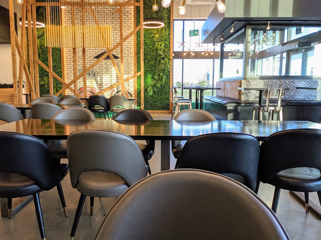 Pho Hoang Seasons | 605 Sterling Lyon Pkwy, Winnipeg, MB R3P 2S8, Canada | Phone: (204) 415-8889