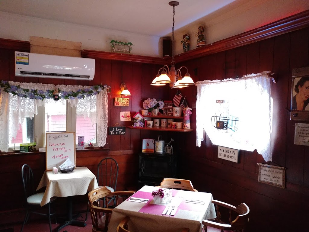Water Valley Inn | 6656 Gowanda State Rd, Hamburg, NY 14075, USA | Phone: (716) 649-9691
