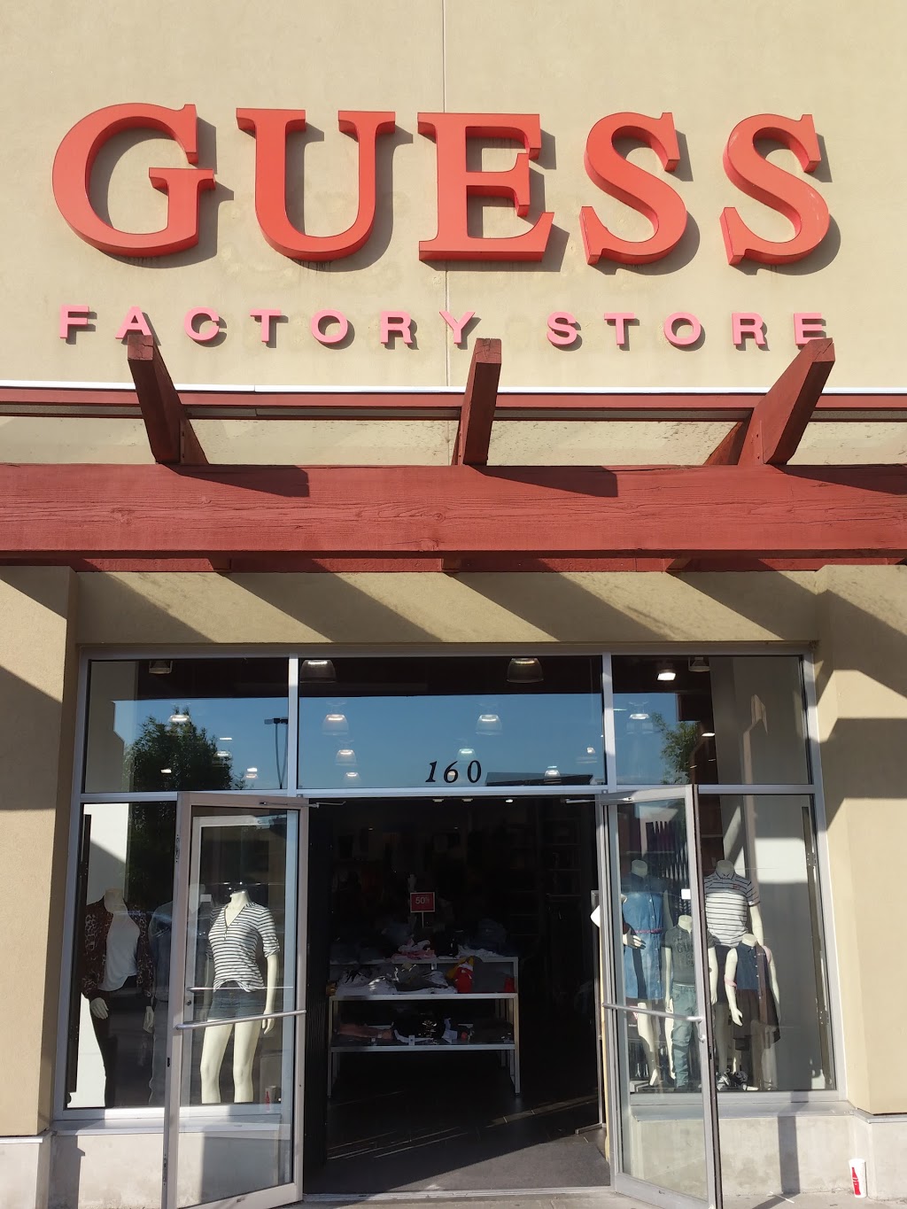 guess factory outlet queensborough