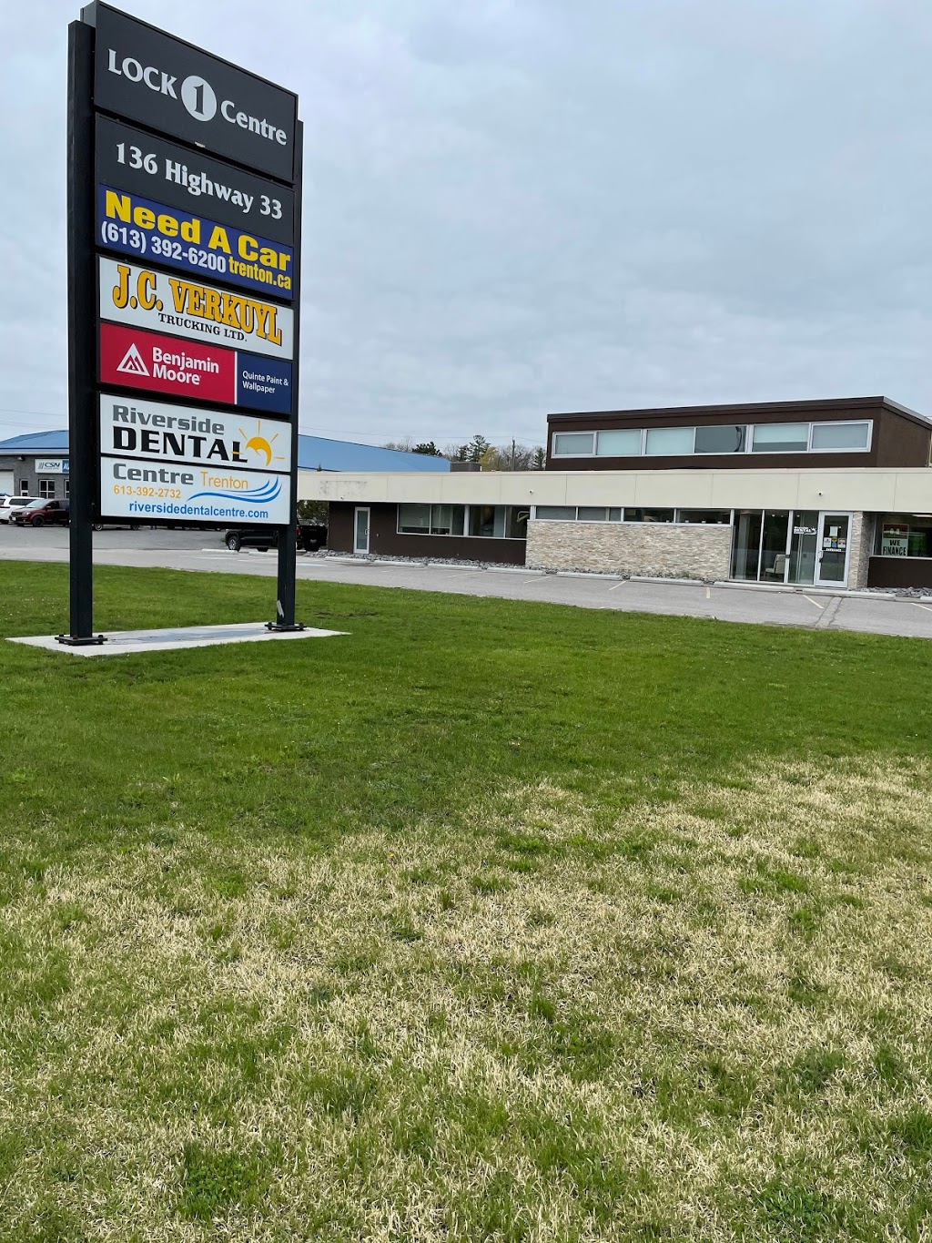 Riverside Dental Centre Trenton | Dr. Bradley Oldfin | 136 Regional Rd 33 Unit 1, Trenton, ON K8V 5P6, Canada | Phone: (613) 392-2732