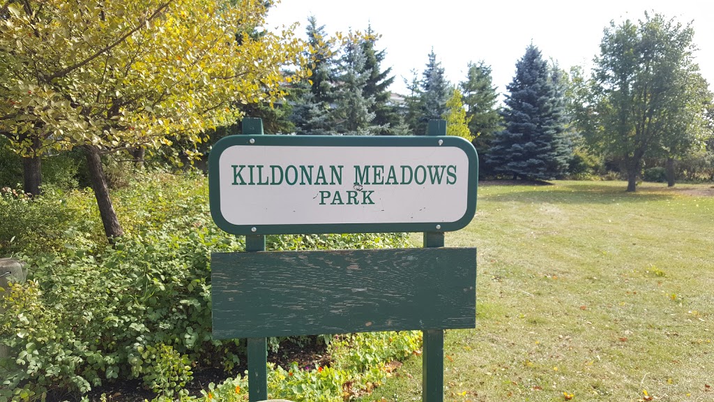 Meadows Park | 1120 Devonshire Dr W, Winnipeg, MB R3W 1L1, Canada | Phone: (877) 311-4974