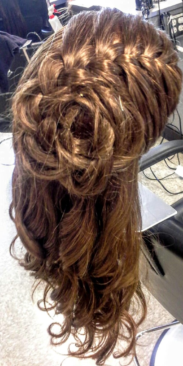 Salon Marie-Josée | 3590 Rue Napoléon, Terrebonne, QC J6X 3G9, Canada | Phone: (450) 477-0540