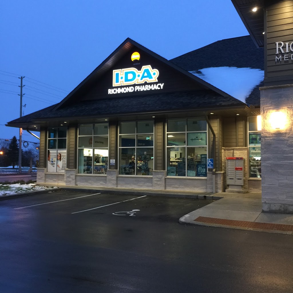 Richmond Oaks Medical Complex | 6265 Perth St, Richmond, ON K0A 2Z0, Canada