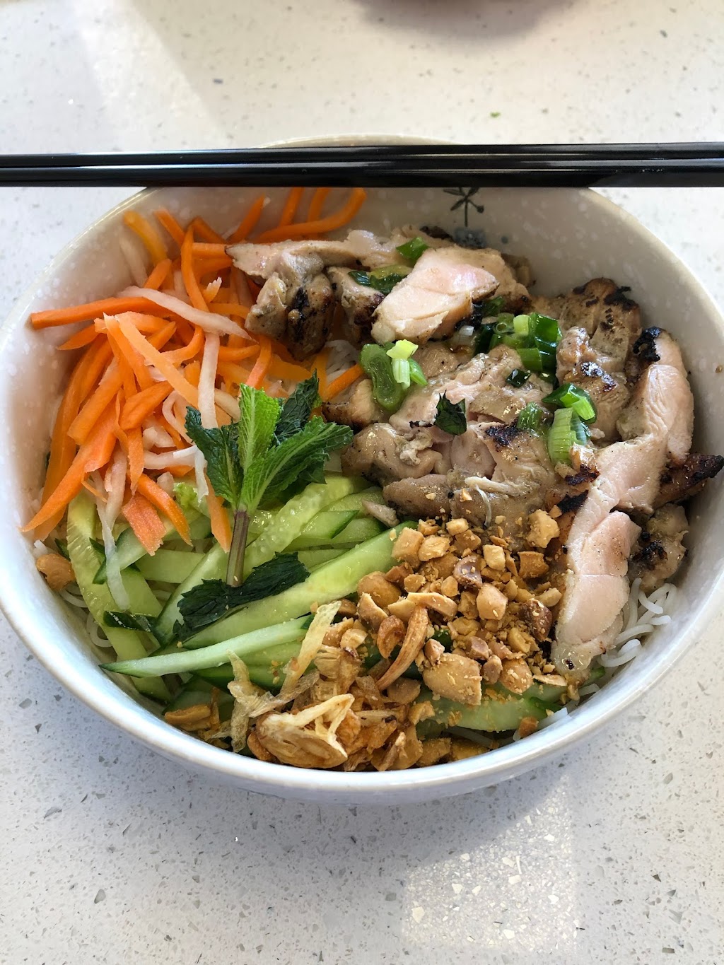 Pho 4 U | 99 Belmont Dr Unit 16, London, ON N6J 2N7, Canada | Phone: (519) 601-0746
