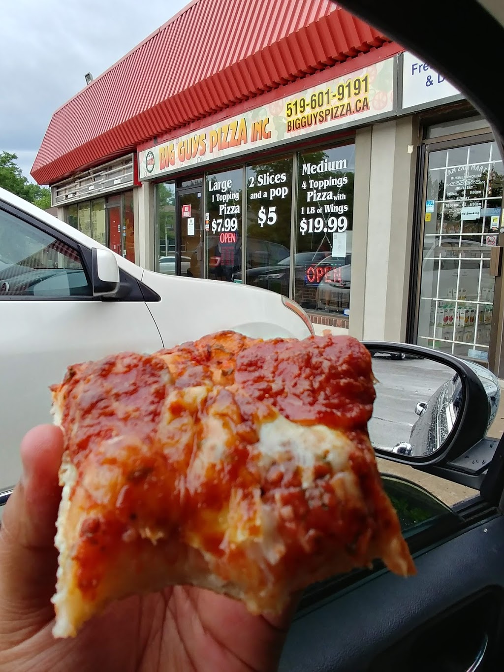 Big Guys Pizza | 1286 Jalna Blvd, London, ON N6E 2R6, Canada | Phone: (519) 601-9191