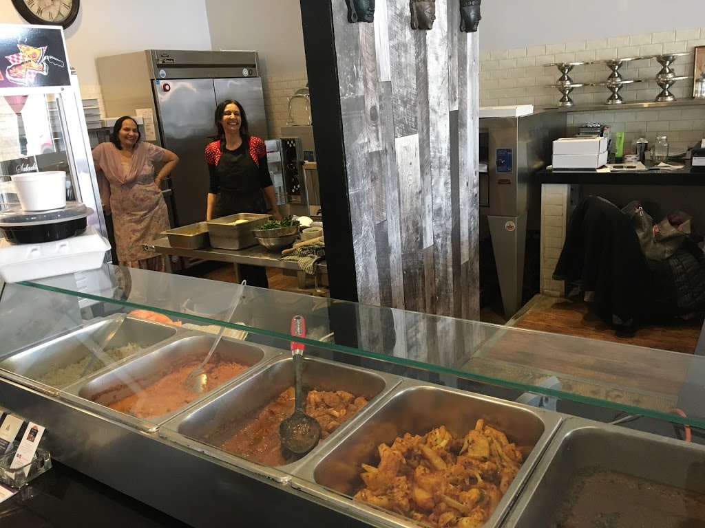Spicy Kitchen & Pizzeria | 6048 ON-9 #17, Schomberg, ON L0G 1T0, Canada | Phone: (905) 939-7333