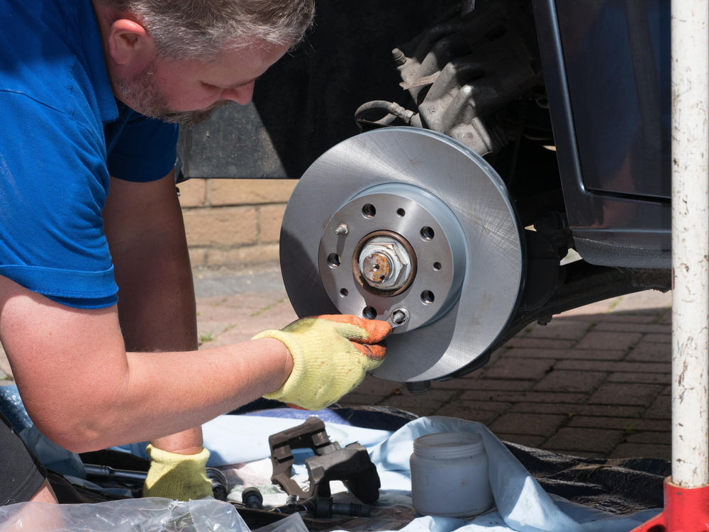 Service Department at Guarantee RV Centre | 34 Commercial Dr, Calgary, AB T3Z 2A7, Canada | Phone: (403) 273-1000