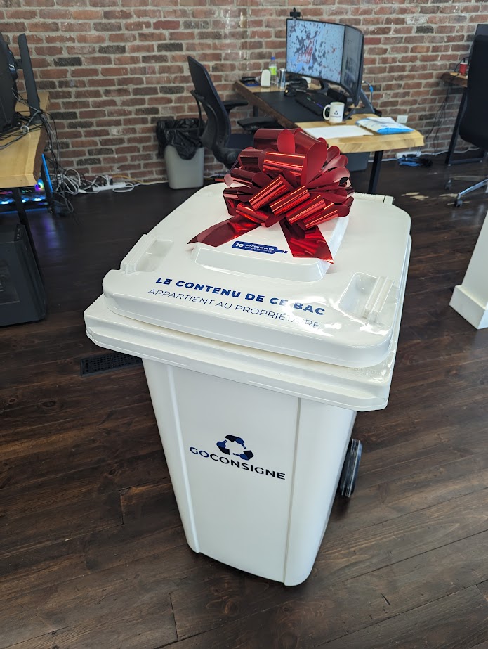 Go Consigne | 1146 Bd Saint-Luc, Saint-Jean-sur-Richelieu, QC J2Y 1A5, Canada | Phone: (855) 731-1055
