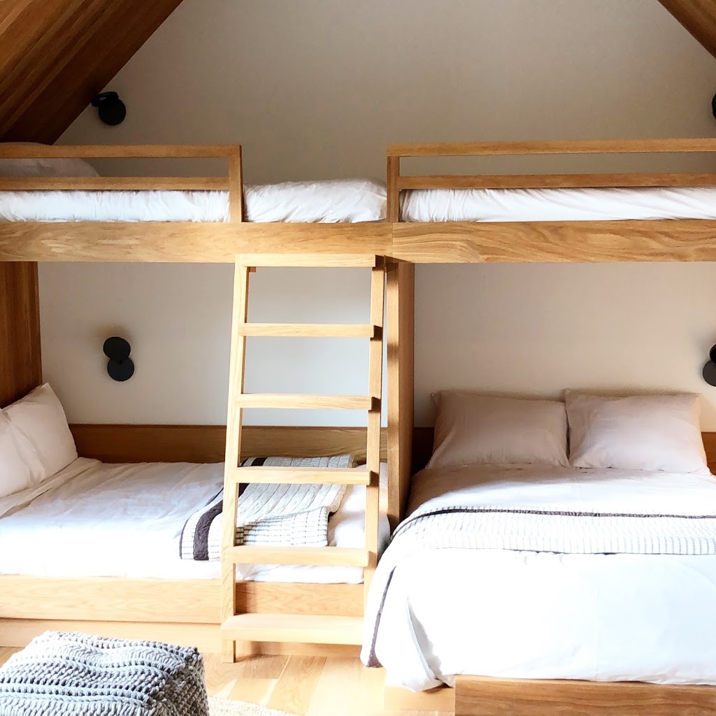 Umari Casa 124 | 87 Chemin de la Pointe-aux-Pères, Lac-Supérieur, QC J0T 1P0, Canada | Phone: (416) 731-6258