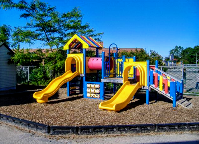 CPE Aux Mille Jeux | 1435 Bd Gaétan-Boucher, Saint-Hubert, QC J3Z 1C8, Canada | Phone: (450) 443-1524