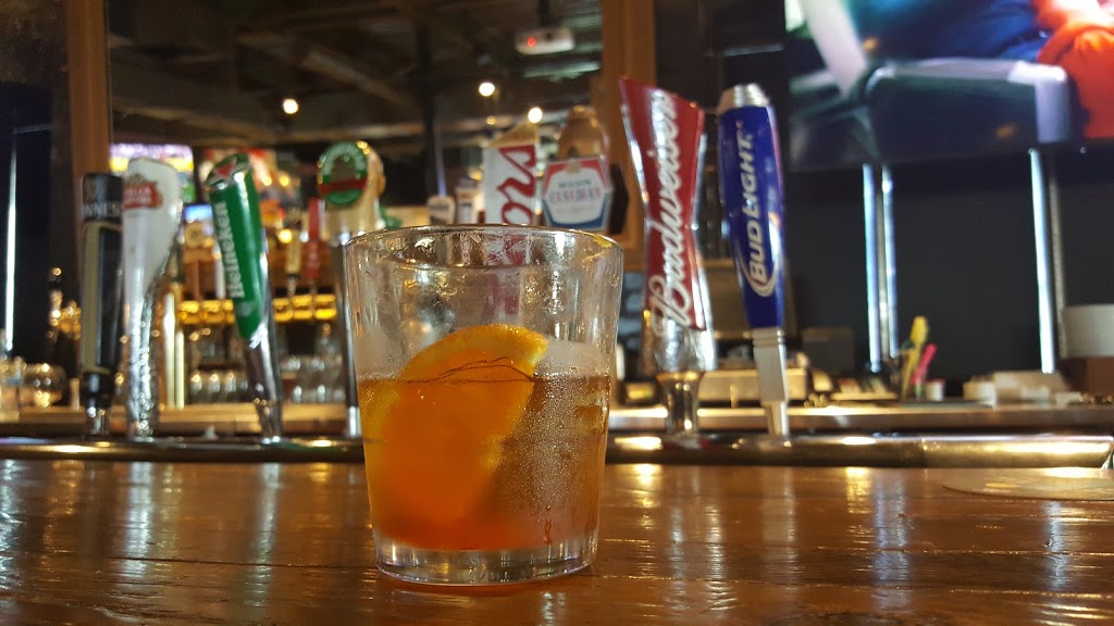 Jack Astors Bar & Grill | 400 Ontario St, St. Catharines, ON L2R 5L8, Canada | Phone: (905) 988-5677