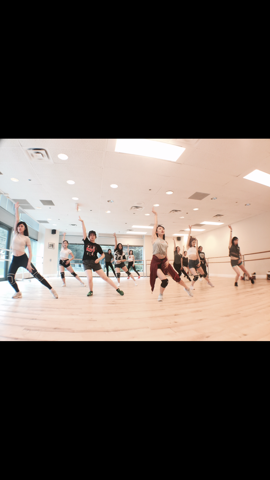 尚⋅舞艺舞蹈学校 Dantitude Dance School | 100 Sheppard Ave E Unit 140, North York, ON M2N 6N5, Canada | Phone: (647) 821-0920
