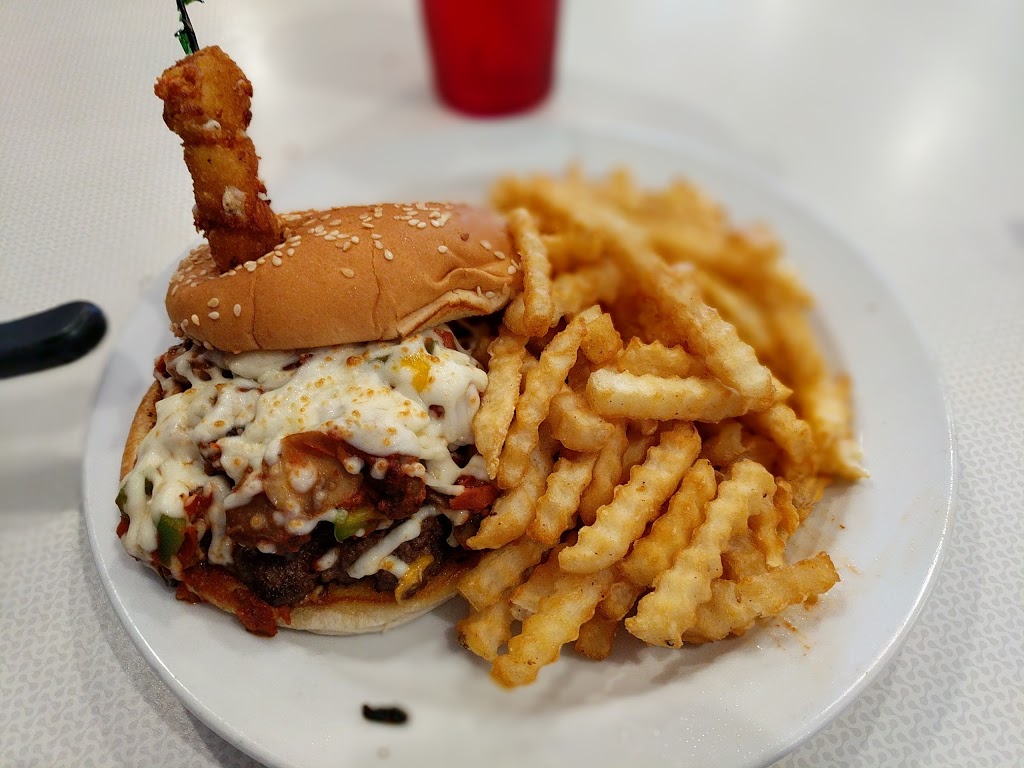 Route 42 Diner and Dairy Bar | 2825 County Rd 42, Windsor, ON N0R 1L0, Canada | Phone: (519) 966-5992