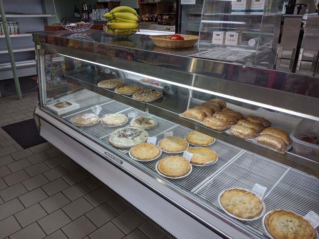 Épicerie Chez Paul | 3269 Chemin des Coudriers, Saint-Bernard-sur-Mer, QC G0A 3J0, Canada | Phone: (418) 438-2492
