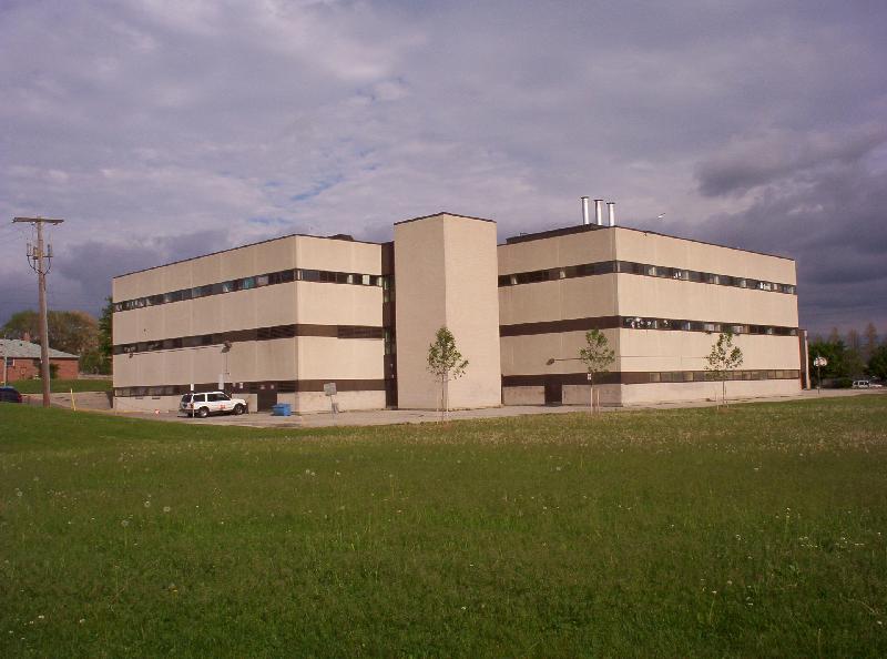 Pierre Laporte Middle School | 1270 Wilson Ave, North York, ON M3M 1H5, Canada | Phone: (416) 395-3070