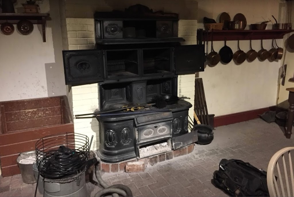 Enchanted Chimney Sweeps | 59 Suffolk St, Hamilton, ON L9K 1M9, Canada | Phone: (905) 523-6494