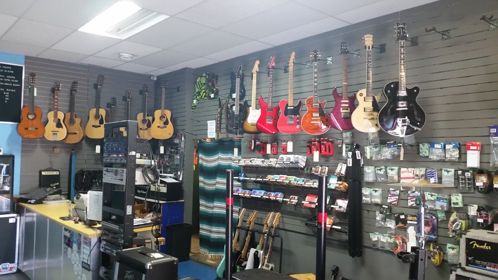 Lous Music | 108 Queenston Rd, Hamilton, ON L8K 1G2, Canada | Phone: (905) 389-2285