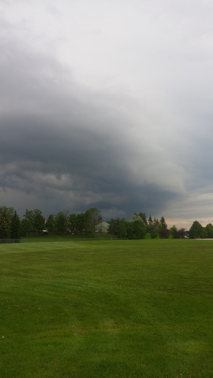 Longworth Park | 350 Longworth Ave, Bowmanville, ON L1C 0E2, Canada | Phone: (800) 563-1195