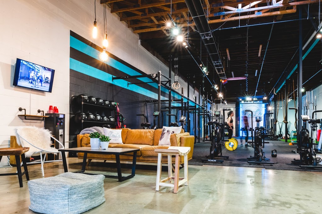 CrossFit LoLo | gym | 1807 Store St, Victoria, BC V8T 4R2, Canada | 2509992901 OR +1 250-999-2901