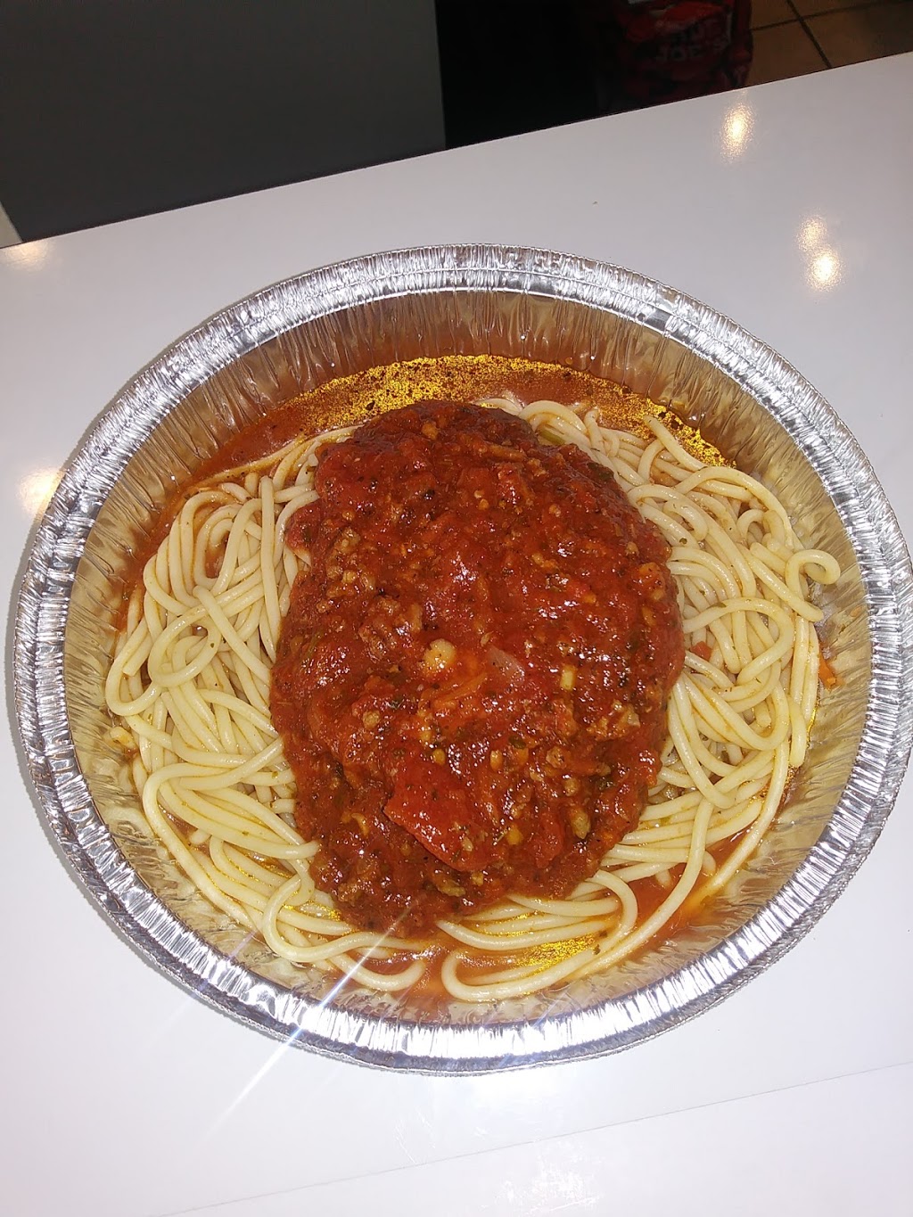 Portsmouth Village Pizza & Take-Out | 105 Mowat Ave, Kingston, ON K7M 1K4, Canada | Phone: (613) 888-8938