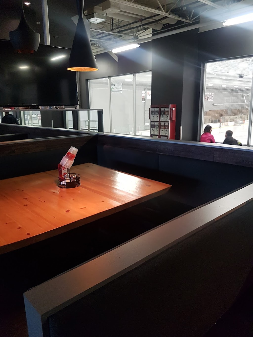 Complexe Les 3 Glaces | 655 Bd Pierre-Bertrand, Québec, QC G1M 2E4, Canada | Phone: (418) 681-0440