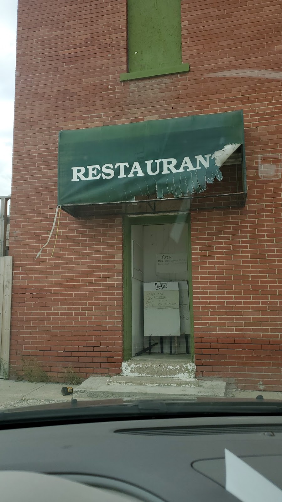 Milestone bar and grill | 758 Railway Ave, Milestone, SK S0G 3L0, Canada | Phone: (306) 436-2072