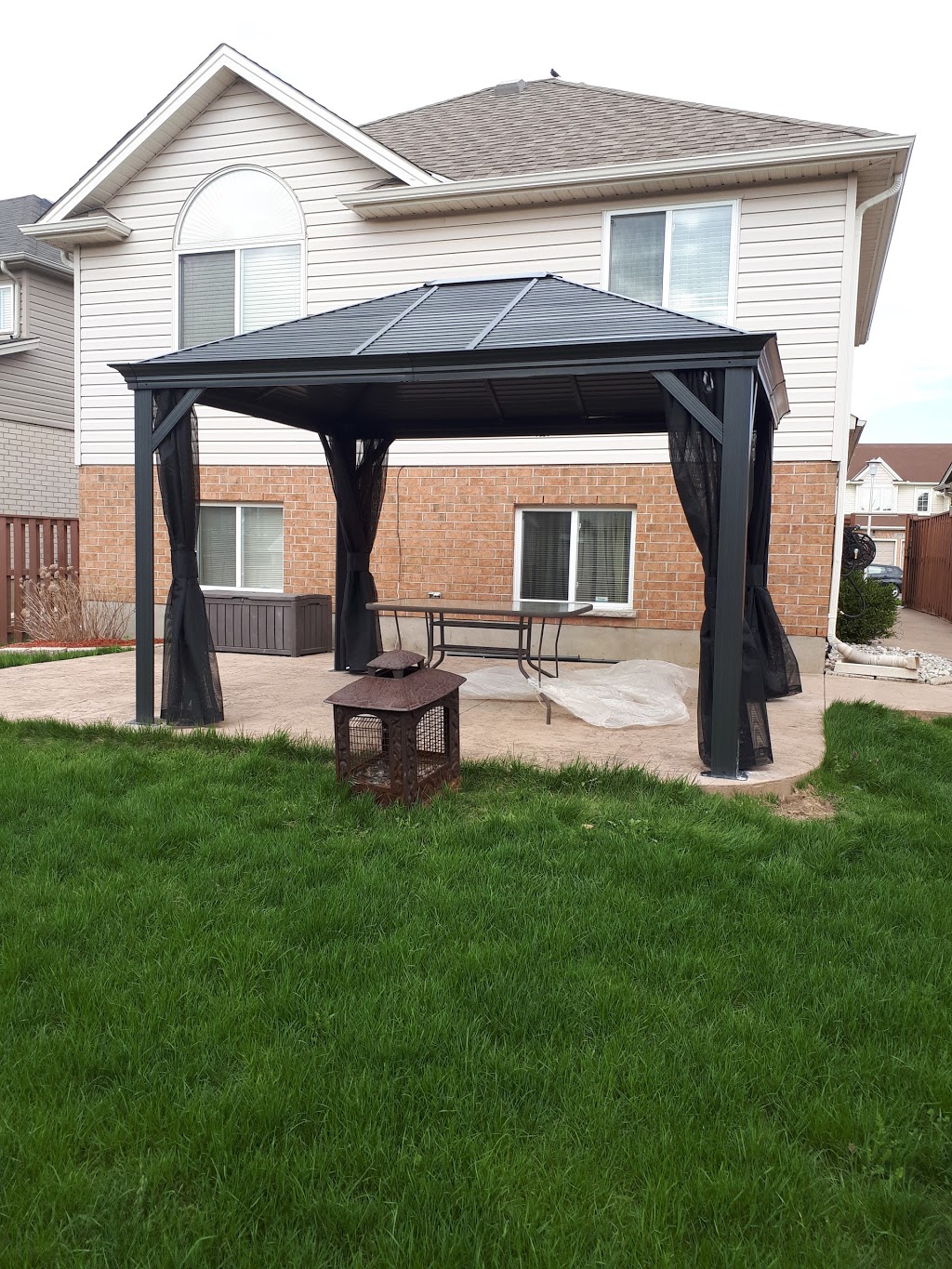 Paul Haggis Park | 2875 Bateman Trail, London, ON N6L 0A6, Canada | Phone: (519) 661-5575