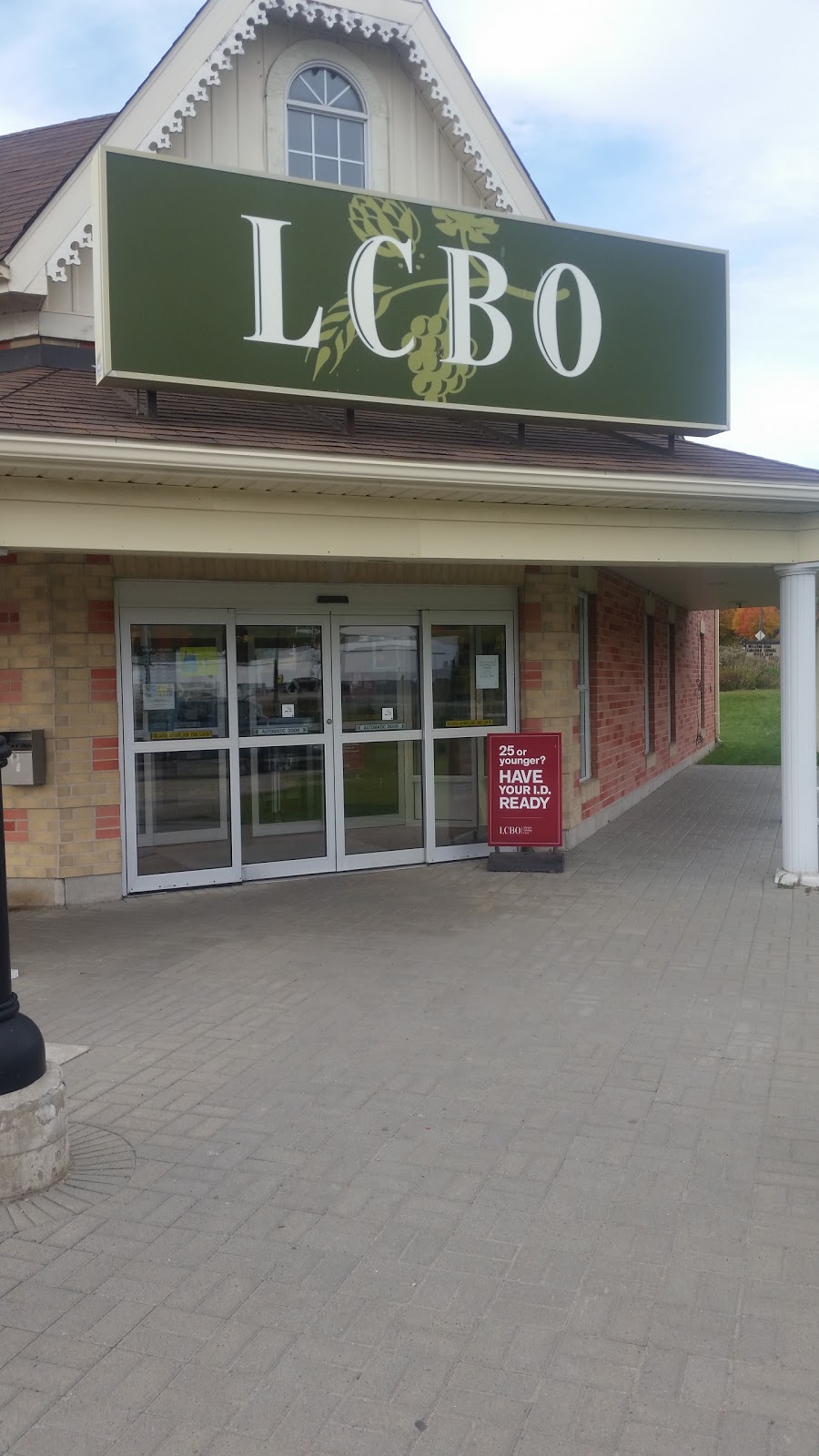 LCBO | 10 Commercial Dr, Burks Falls, ON P0A 1C0, Canada | Phone: (705) 382-2928
