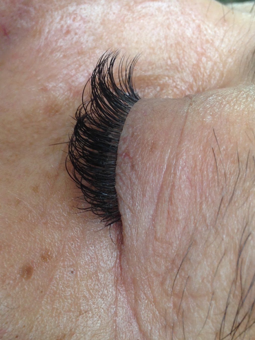Luxury Lash Studio | 336 Kingston Rd, Toronto, ON M4L 1T7, Canada | Phone: (289) 980-2545