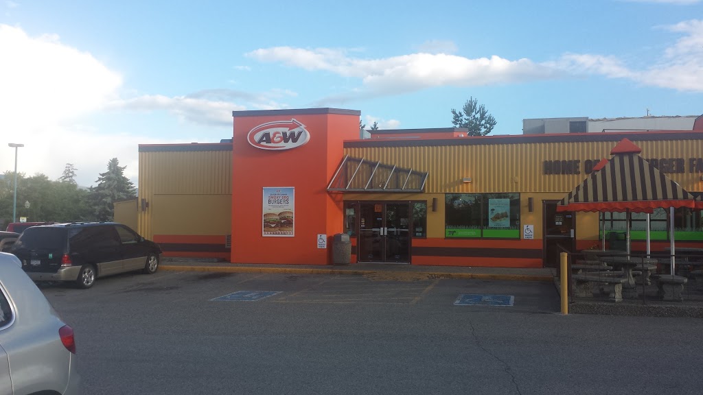 Little Caesars Pizza | 9685 BC-97, Winfield, BC V4V 1P5, Canada | Phone: (250) 766-2400