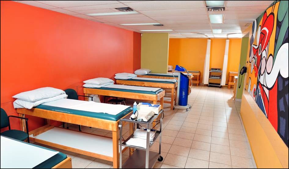 Physiotherapy Clinic Universal Lachine | 3360 Rue Notre Dame bur. 40, Lachine, QC H8T 3E2, Canada | Phone: (514) 637-5313