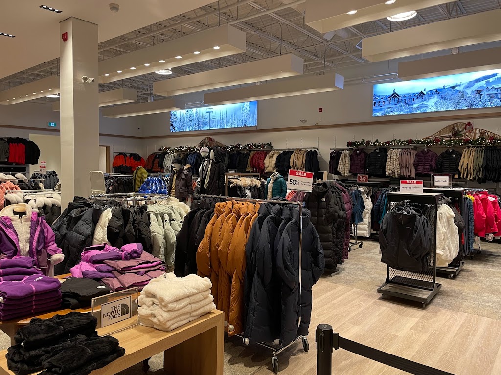 Sporting Life | 222 Hurontario St, Collingwood, ON L9Y 2M2, Canada | Phone: (705) 532-9926