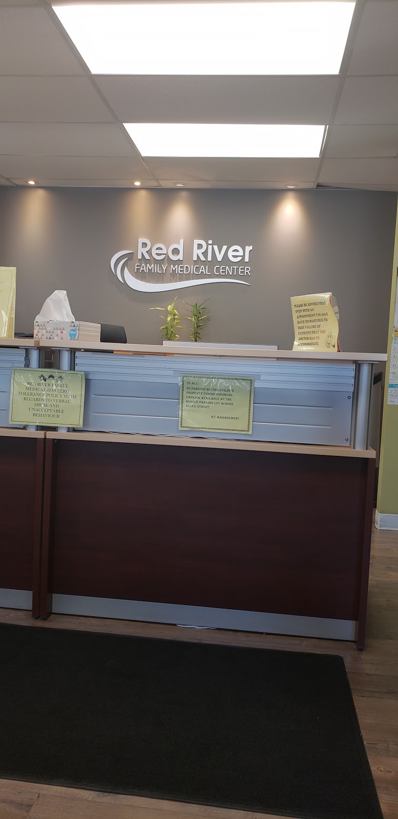 Red River Pharmacy Ellice Ave | 724 Ellice Ave, Winnipeg, MB R3G 0B4, Canada | Phone: (204) 772-2115
