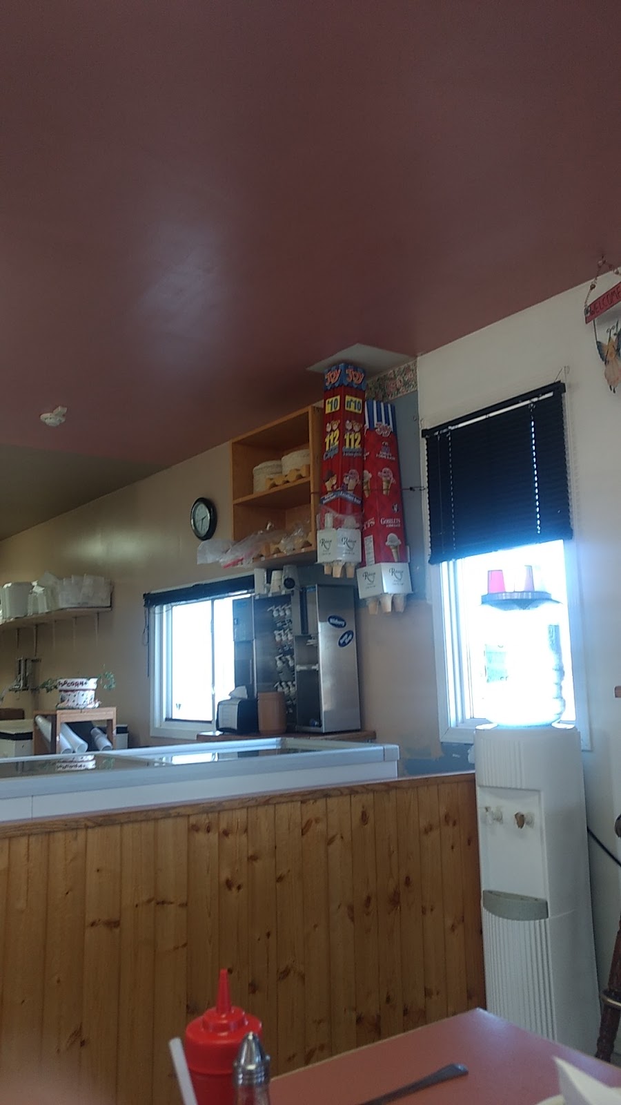 Burger Pit 2007 | 98 Main St, Foam Lake, SK S0A 1A0, Canada | Phone: (306) 272-4998