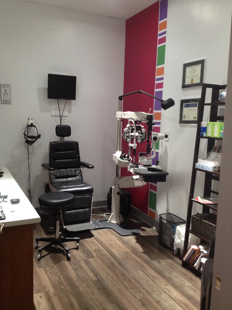 artSEE Eyewear | 777 Royal Oak Dr #250, Victoria, BC V8X 4V1, Canada | Phone: (250) 881-8252