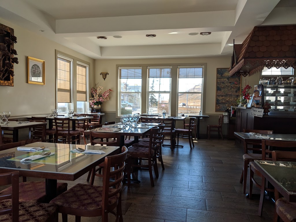 Thai Onzon | 115 Fifth Ave, Cochrane, AB T4C, Canada | Phone: (403) 981-1499