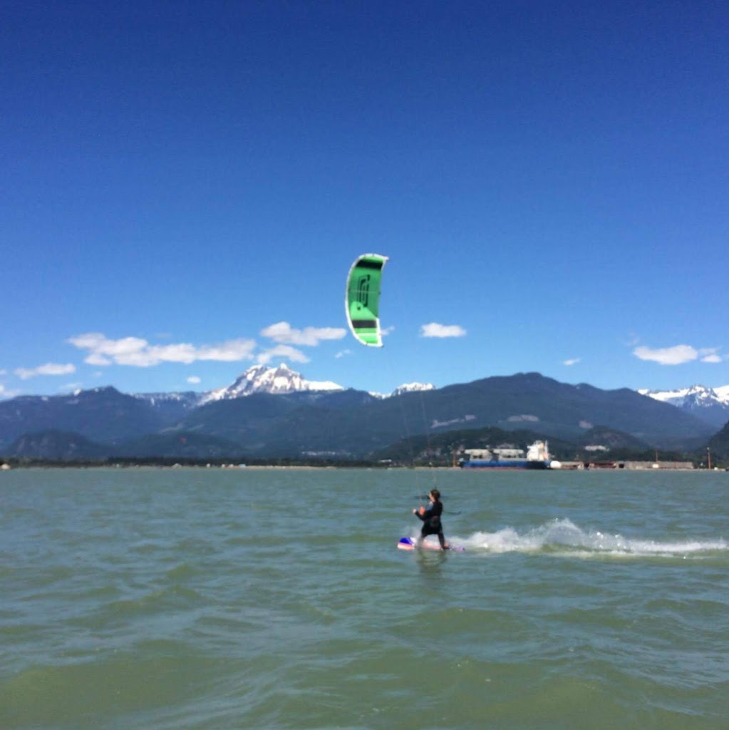 Squamish Watersports | 38124 Loggers Ln, Squamish, BC V8B 0B7, Canada | Phone: (185) 556-95483