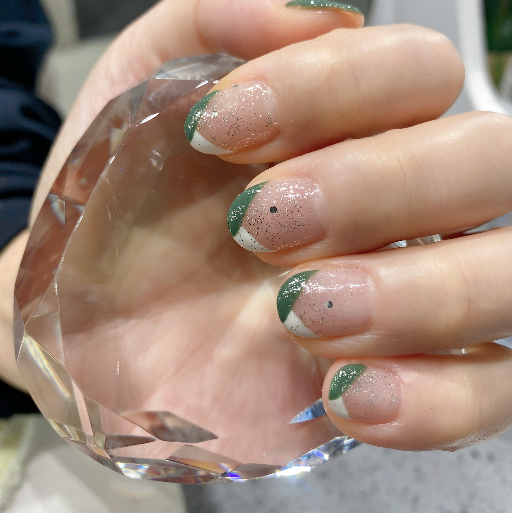 Glowin Nails & Spa | 233 Earl Stewart Dr c7, Aurora, ON L4G 7Y3, Canada | Phone: (905) 503-8008
