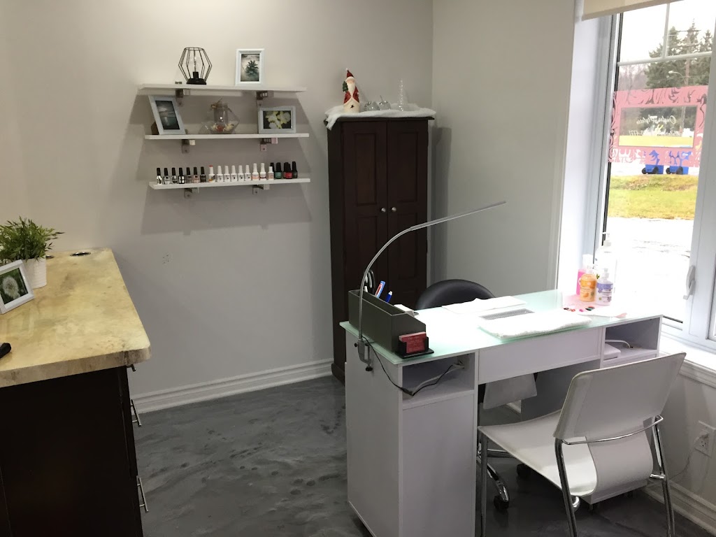 Ongles Styletto (ongles résine et poudre, vernis gel) | 2701 Bd du Curé Labelle, Saint-Jérôme, QC J5L 2S2, Canada | Phone: (450) 530-4771