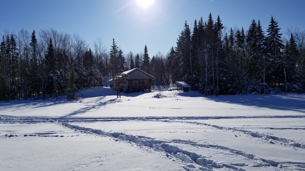 Pourvoirie du Forestier | Entrée avec affiche Pourvoirie du Forestier, Route Rivard, GPS : 46.898333, -70.456111, Montmagny, QC G5V 3R9, Canada | Phone: (418) 248-2625