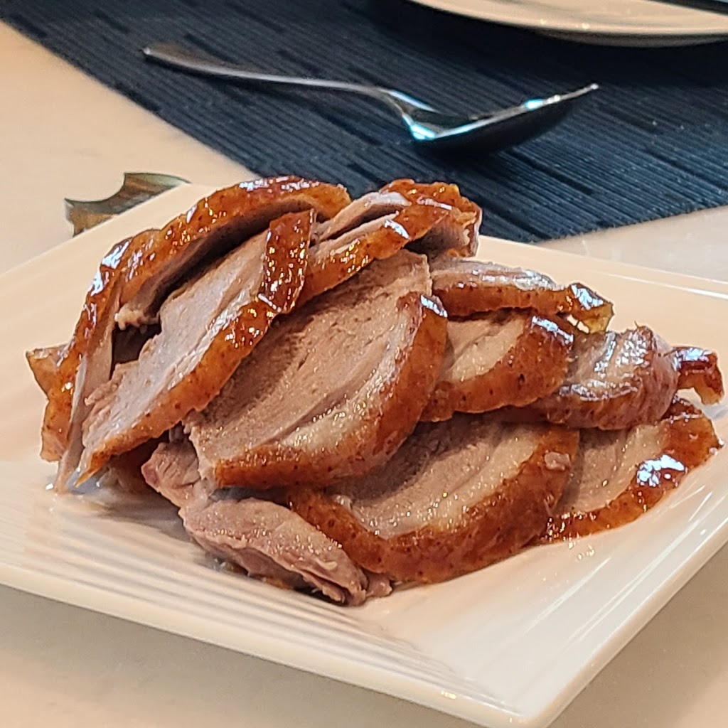 iDen & Quan Ju De Beijing Duck House (全聚德) | 2808 Cambie St, Vancouver, BC V5Z 2V5, Canada | Phone: (236) 477-7777