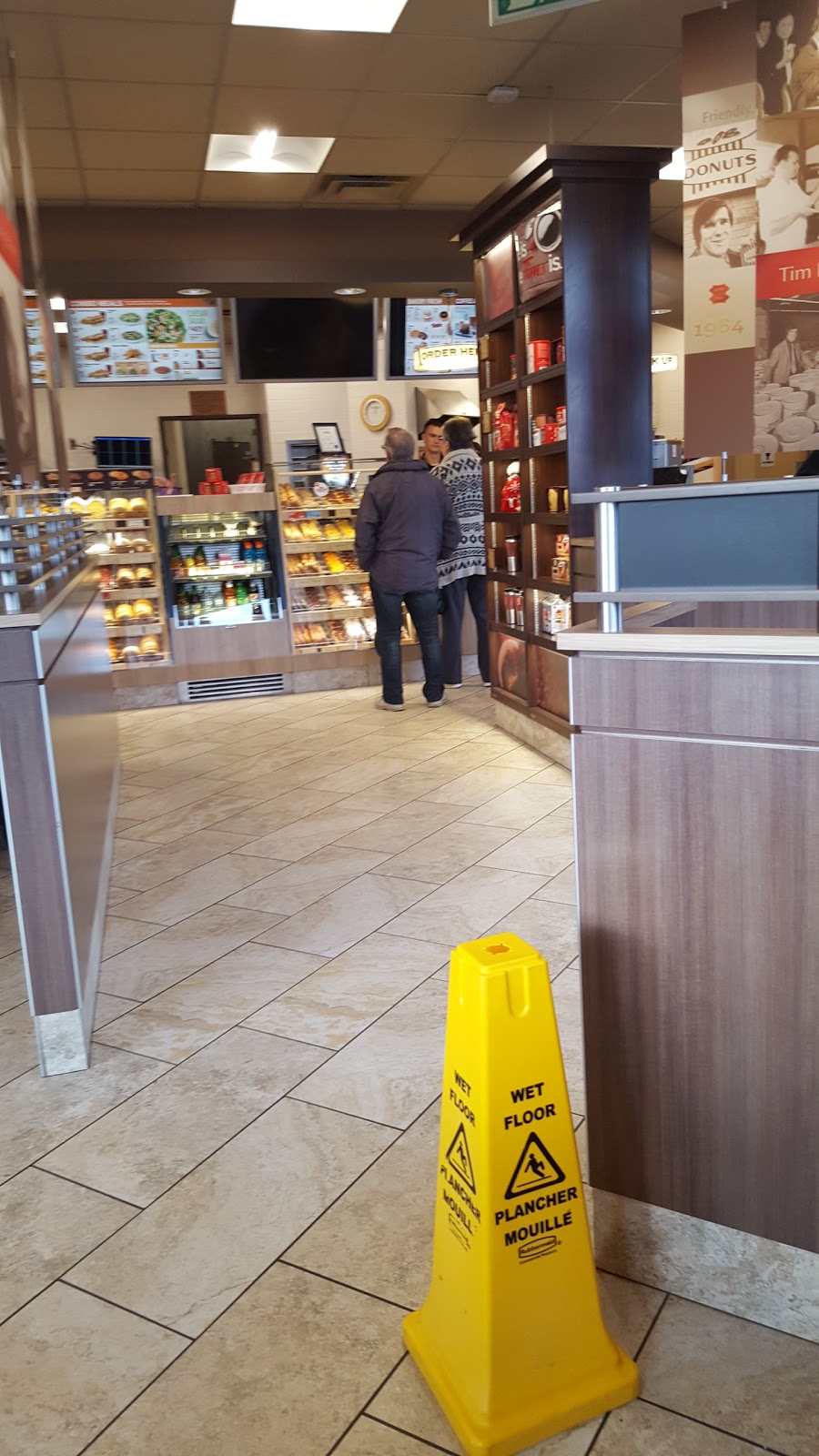 Tim Hortons | 43971 Industrial Way Unit B, Chilliwack, BC V2R 3A4, Canada | Phone: (604) 792-4492