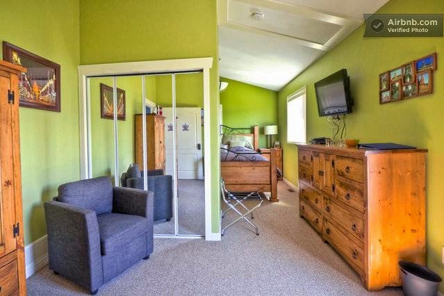 A Days Dream B&B | 6093 Jackson Crescent, Peachland, BC V0H 1X4, Canada | Phone: (250) 864-4664